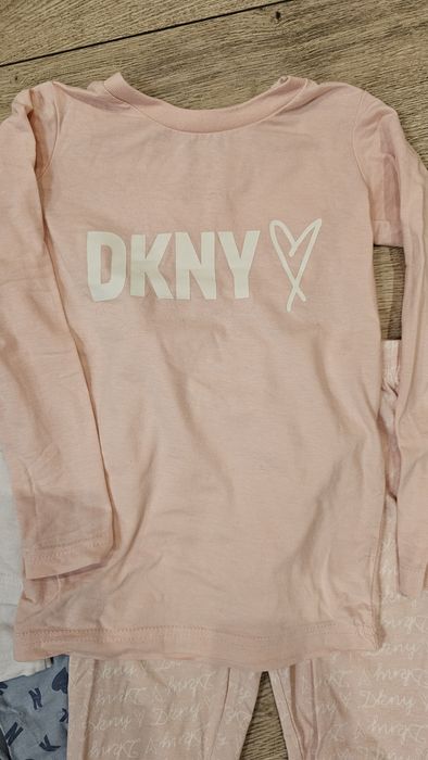 Нощници на DKNY за дете от 3 до 4 години