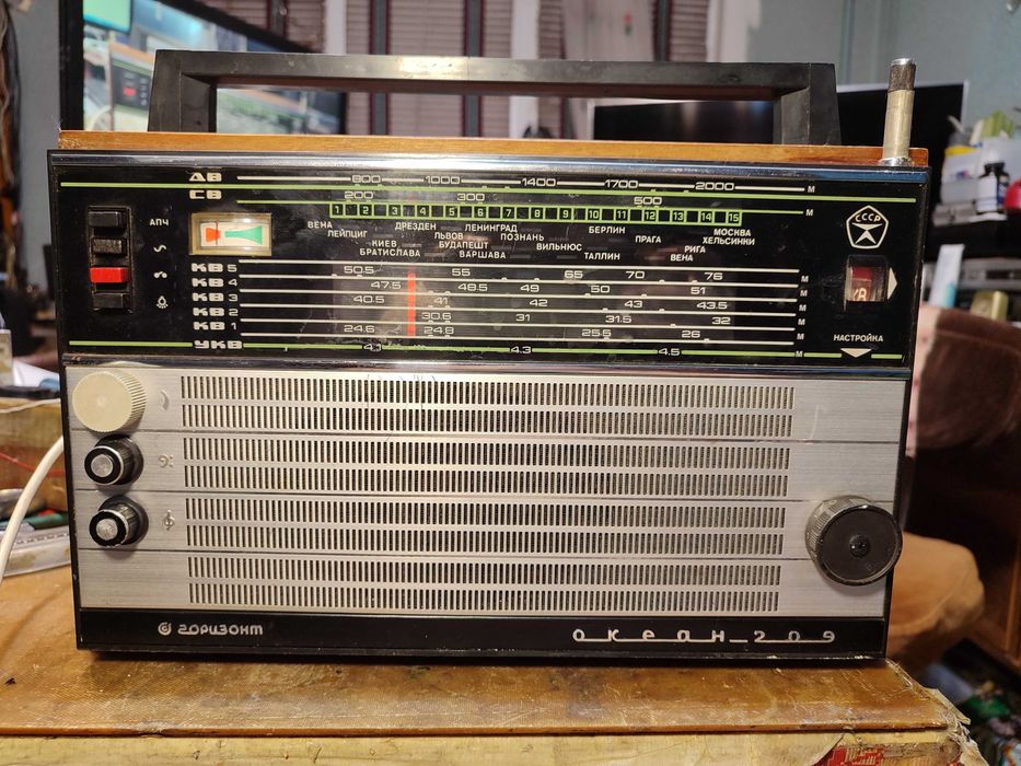 radio SELENA b- 216- 215- 211 & ochean