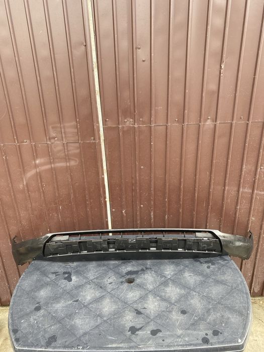 Fusta / Spoiler inferior bara fata volvo xc40 2019-2022