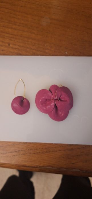 Cercei handmade din piele naturală