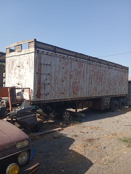 Прицеп тягач КамАЗ