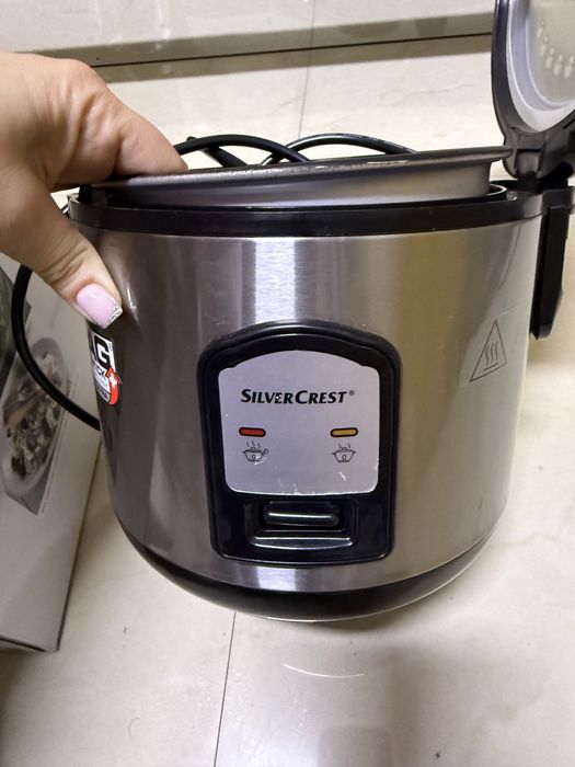 Aparat de facut orez la aburi