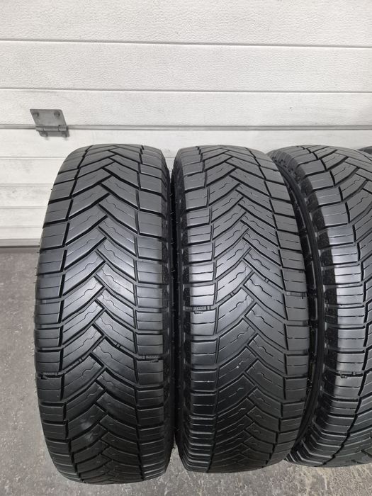 Anvelope michelin 215/75/16C