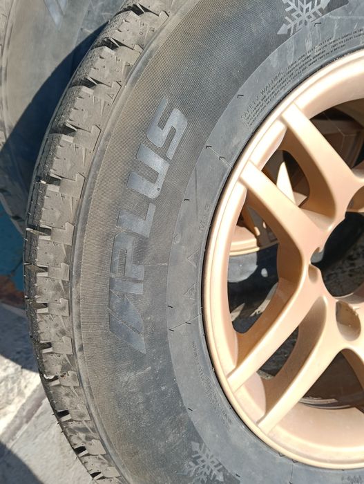 Anvelope iarna+jante aliaj