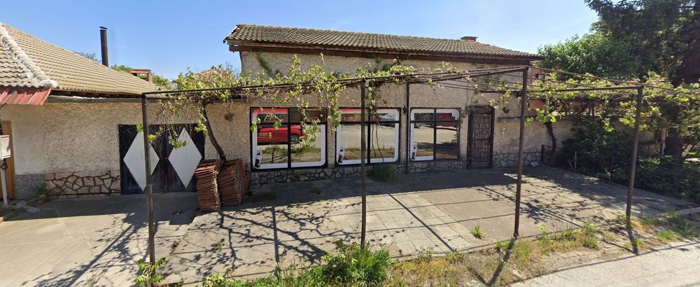 Дава се под наем Магазин в с. Мало Конаре, Област Пазарджик - 125 кв.м за 498.27 € - Снимка #3