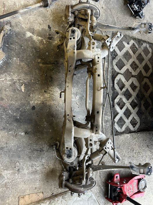 Заден мост Toyota Rav 4 2006-10