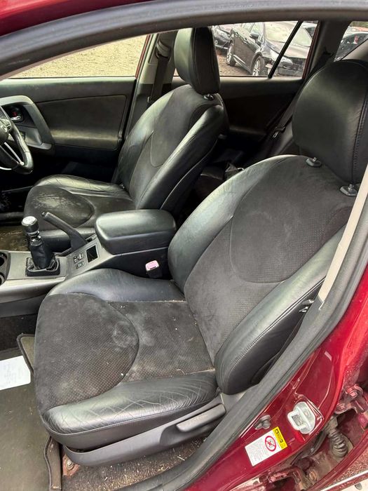 НА  ЧАСТИ Toyota Rav4 2.2 D-4D 150к.с 2012г Facelift !!