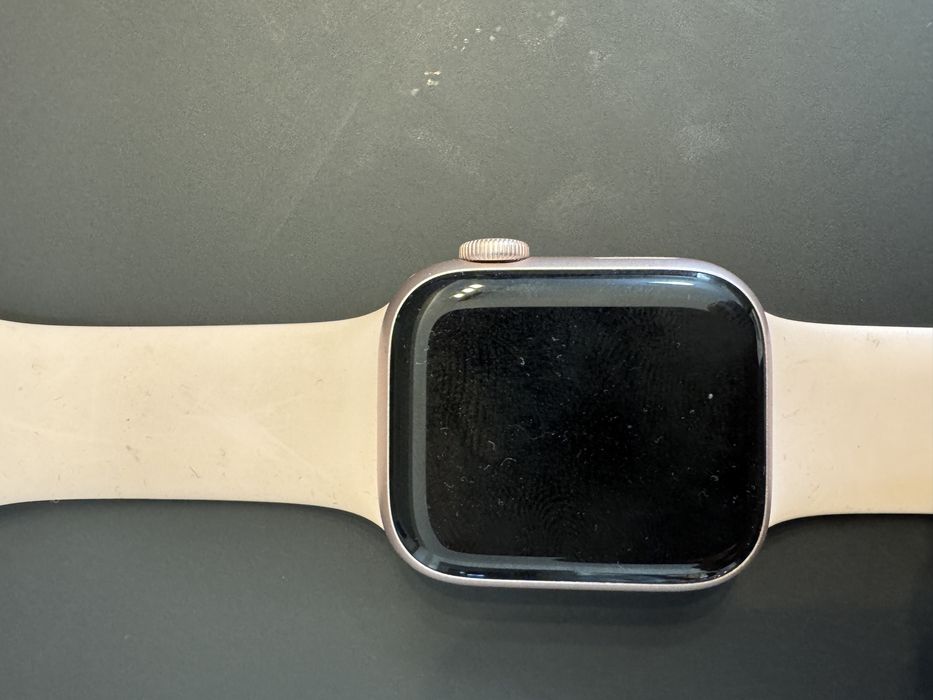 Apple Watch Series 9 / 41 mm / Pink