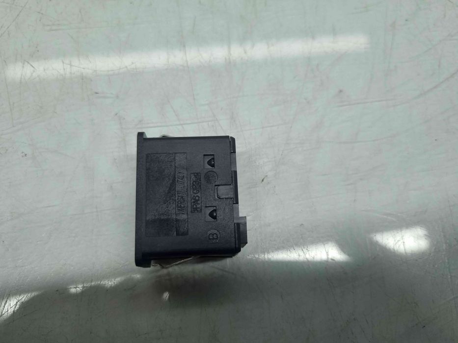 Conector auxiliar USB  Bmw X3 (E83) [Fabr 2003-2009] 6930561