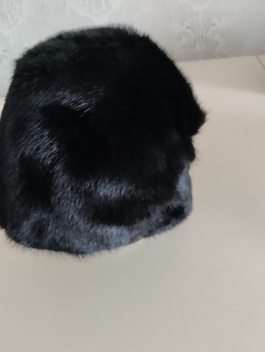 Продам норковые шапки