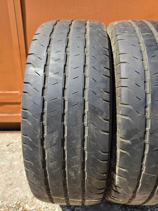 2 бр. гуми за бус 215/65/16C Continental DOT 2019 5 mm