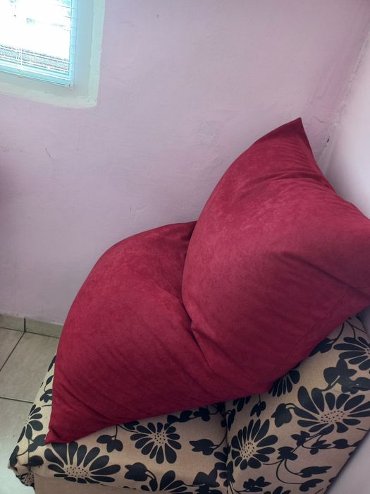 Промоцияяя Продавам пуф възглавница