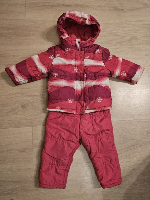 Salopeta/geaca/plover/ combinezon iarna marimea 74 /80 sau 3-6-9-12