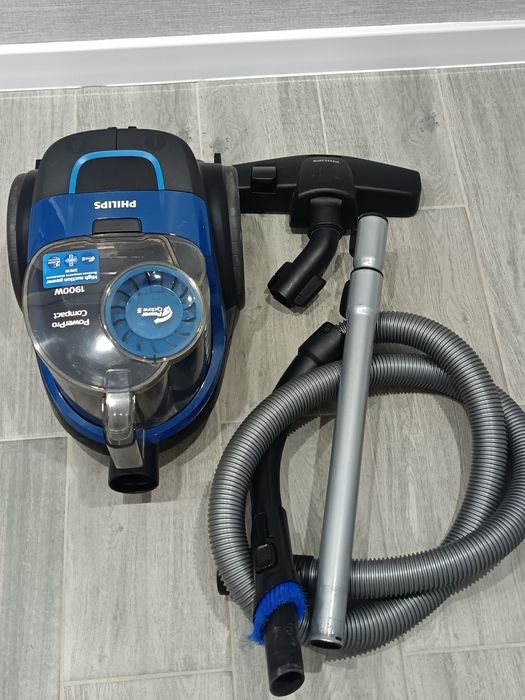 Пылесос Филипс в отличном состоянии