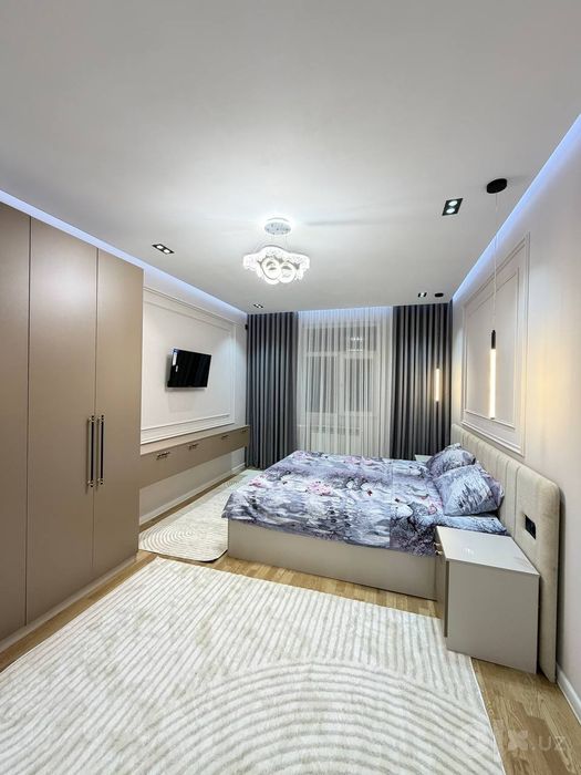Чиланзар -11 кв 3-4/3/4. 65м2 Срочно Продам квартиру срочно
