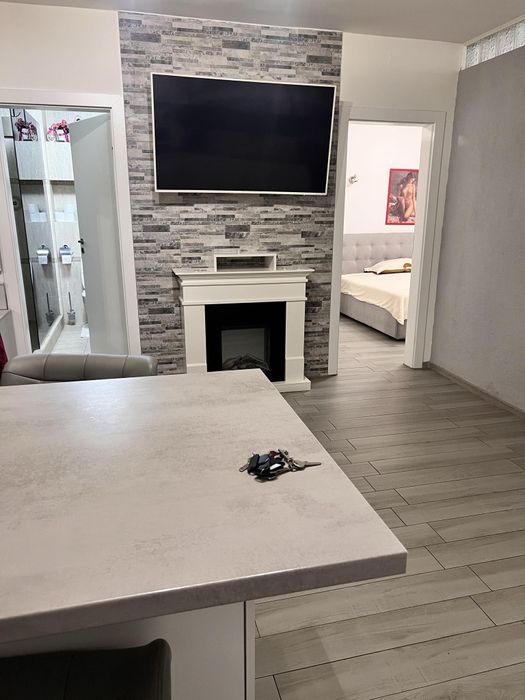 Inchiriez Ap.  Regim Hotelier