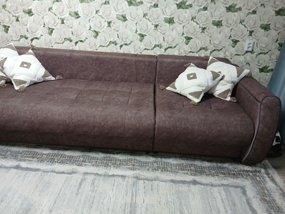 Диван продам диван состояние идеальное