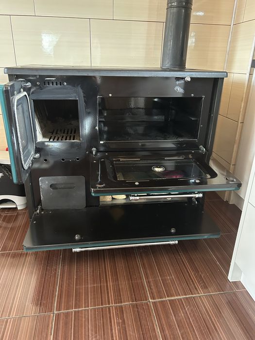 Sobă pe lemne cu cuptor HOSSEVEN 4012C