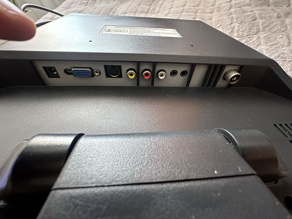 Продам телевизор