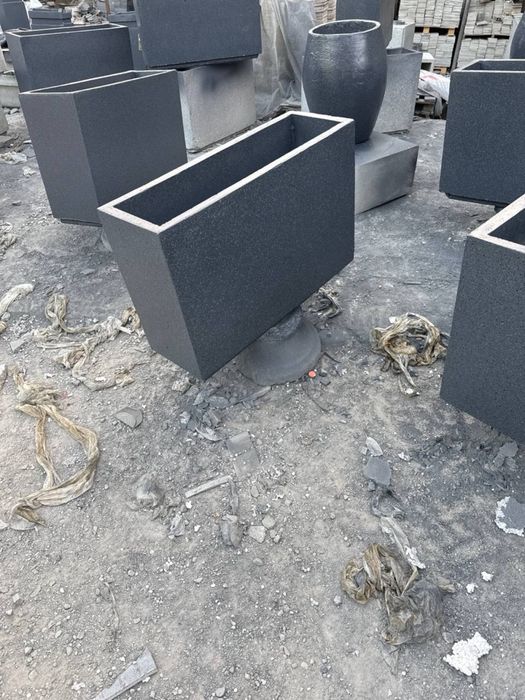 Vazon kashpo biton tuveklar bog va hovli uchun