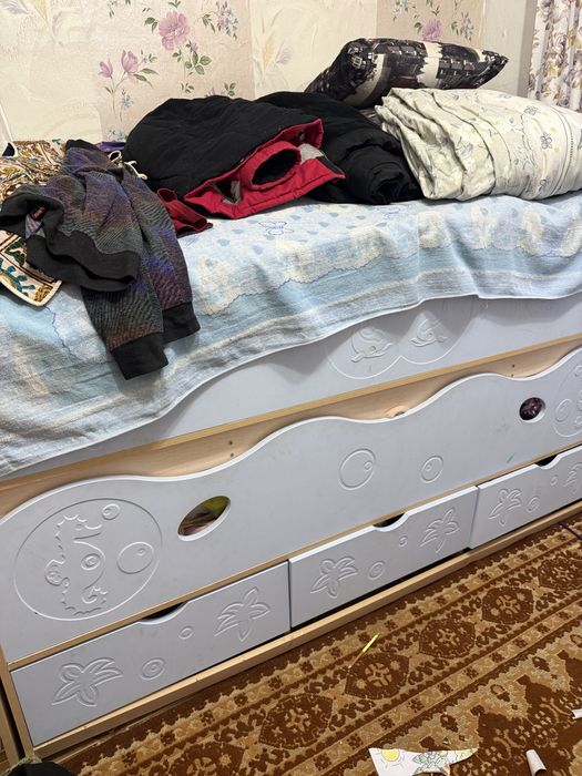 Продам детскую кровать