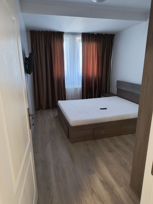Apartament de închiriat!