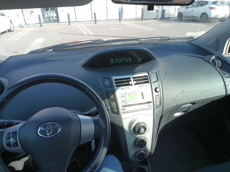 TOYOTA Yaris 2007 — imagine 2