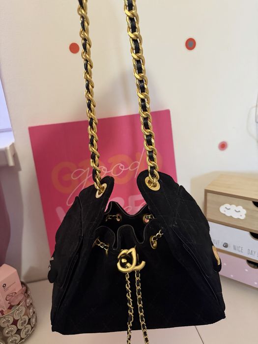 Chanel 25 Hobo Mini