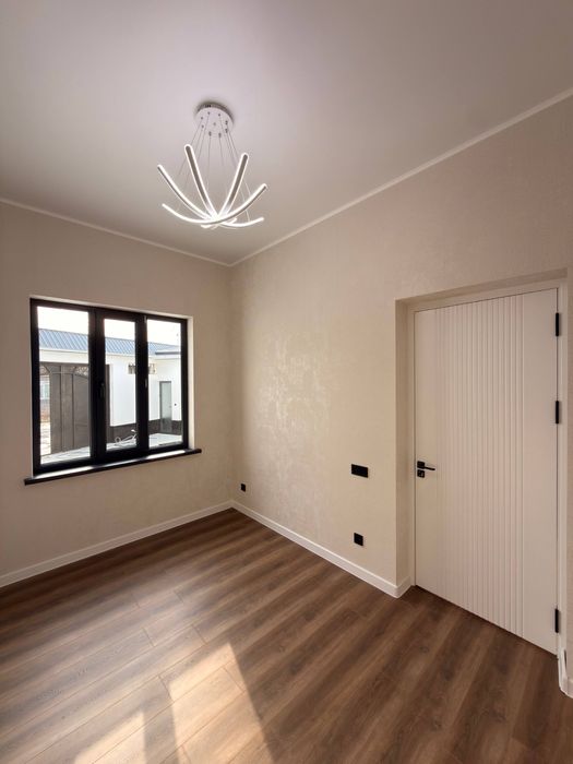 ЕВРО ДОМ.  Сергели Файзли куча.  1.6 соток 4 комнат