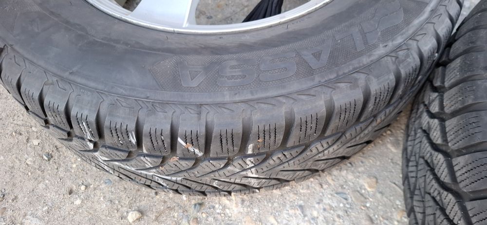 Лети джанти с Зимни Гуми За Suv 16"215/70 /16  Mitsubishi Hyundai Kia