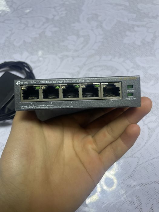 TP-Link PoE коммутатор 5 портов