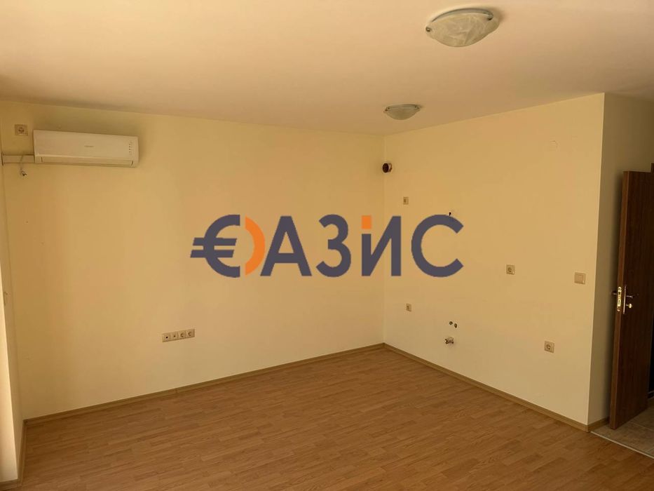 Продава се Едностаен апартамент в к.к. Слънчев бряг - 43 кв.м за 1094 €/кв.м - Снимка #1