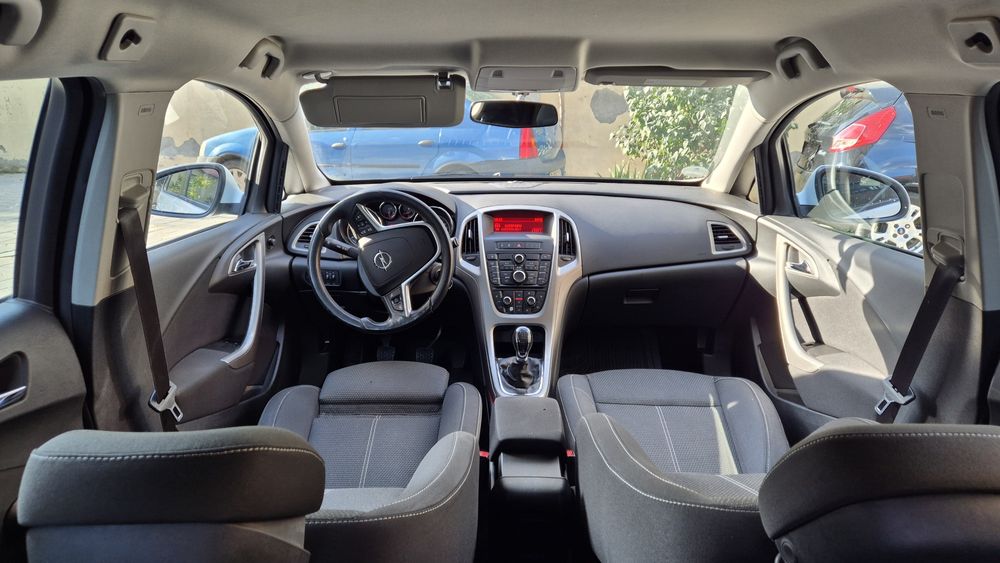 Vand Urgent Opel Astra J