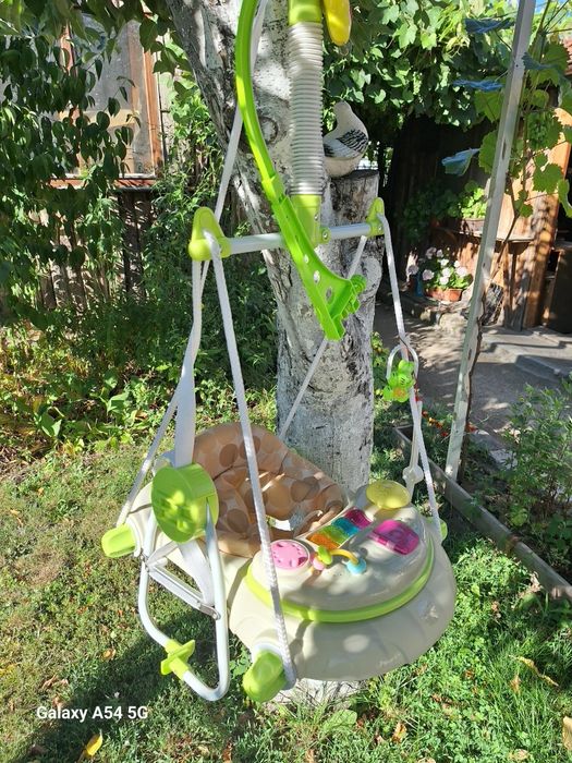 Продавам детска люлка