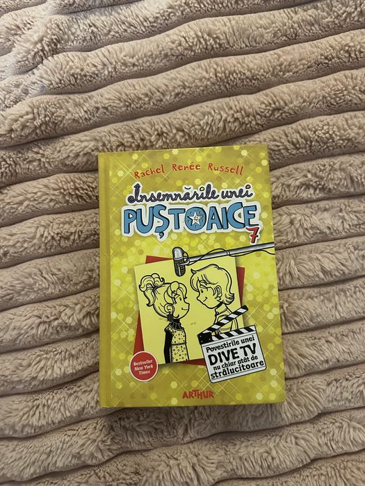 Cartea “Insemnarile unei pustoaice” volum 7