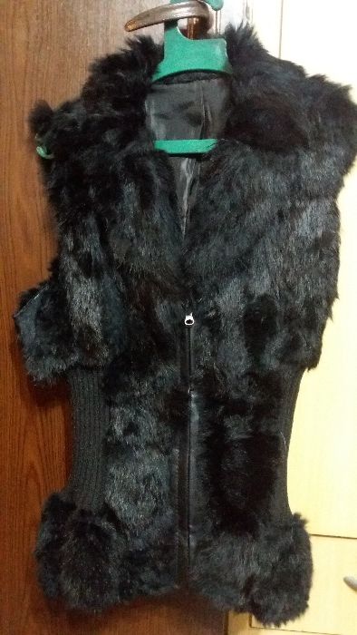 Дамско елече от зайче