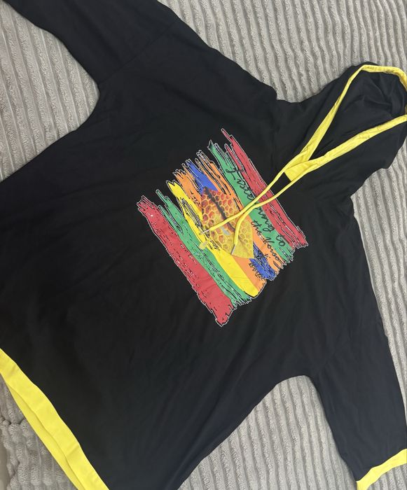 Кофта/футболка с капюшоном