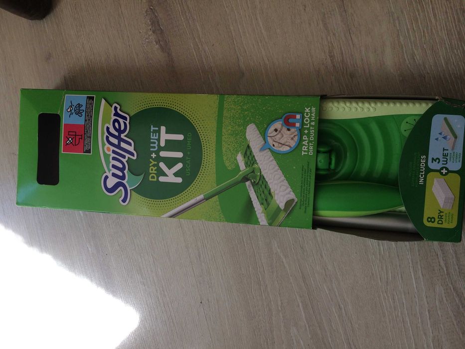 Моп за сухо и мокро почистване на под Swiffer.Нов.