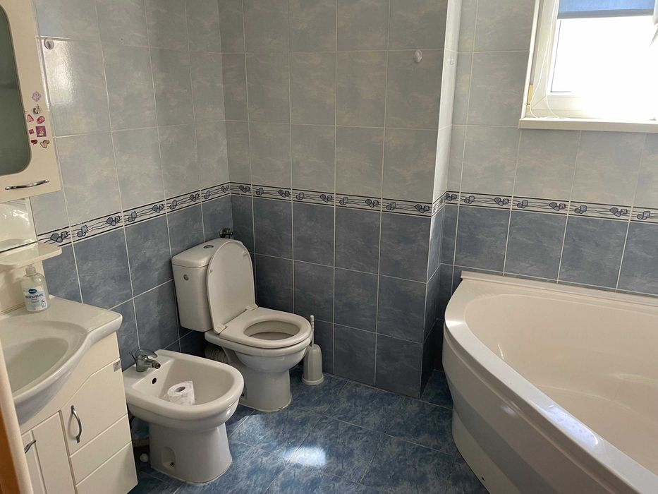 Apartament 3 camere,proprietar, Girocului