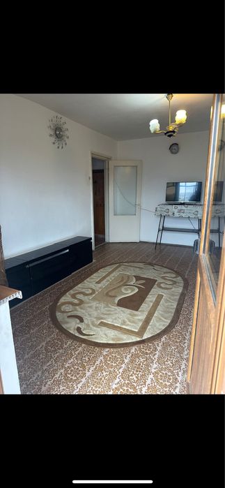Inchiriez apartament 2 camere