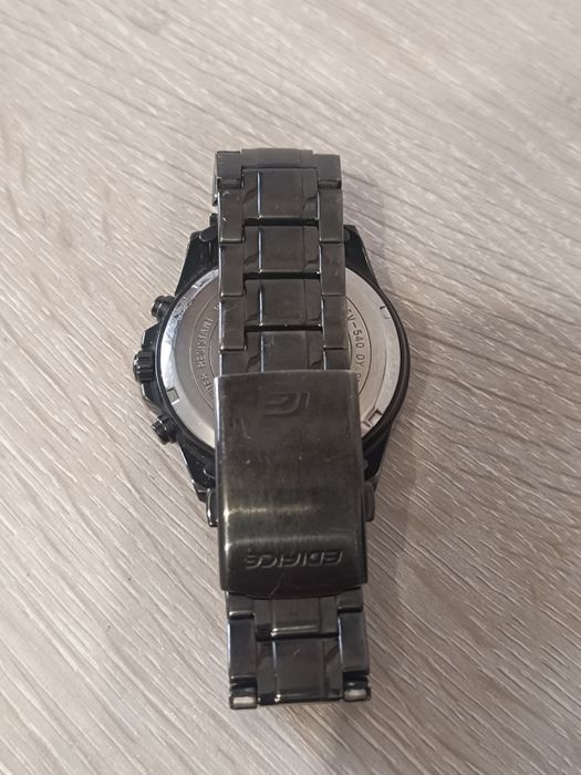 Кварцевые часы Casio Edifice
