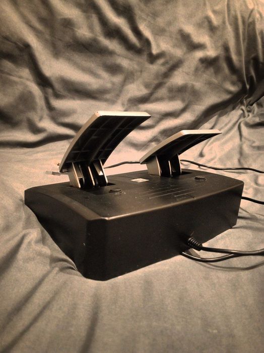 Руль игровой хорошый