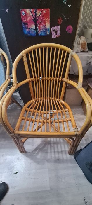 Диван деревянный