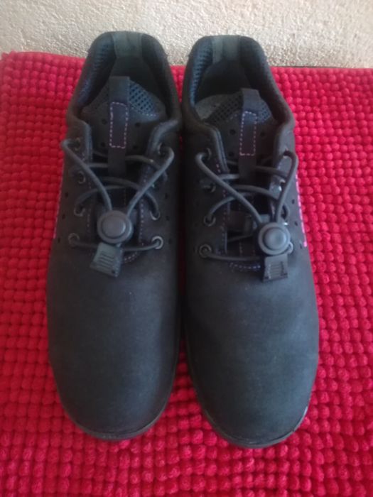 Pantofi noi cu protecție nr 39 Leopard