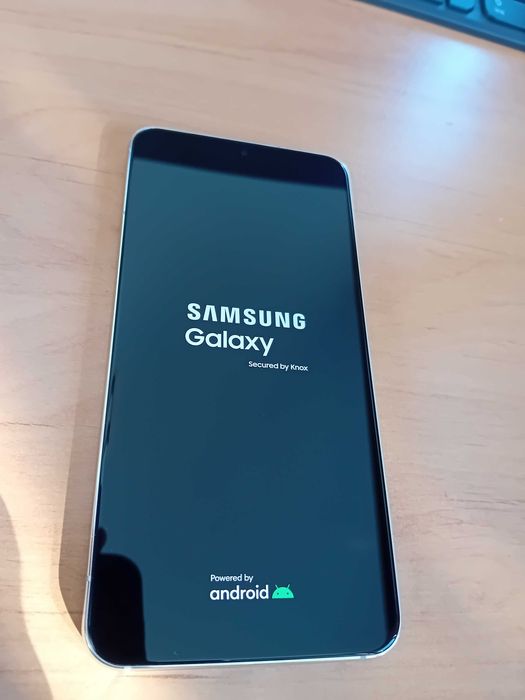 Samsung Galaxy S22 dual бял