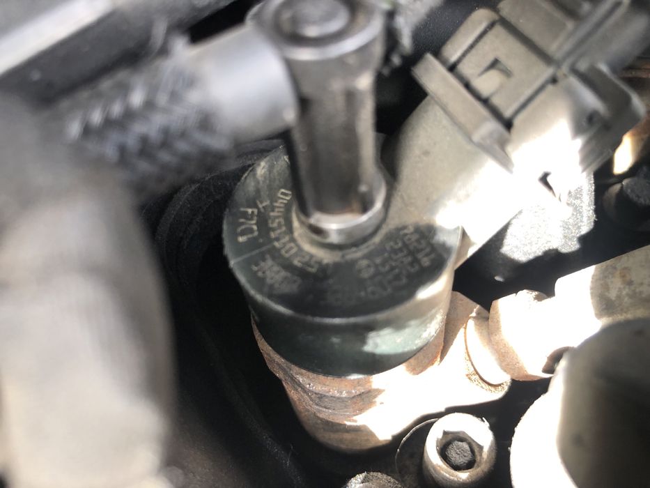 Дюзи за ford peugeot citroen 1.6 hdi 109 к с