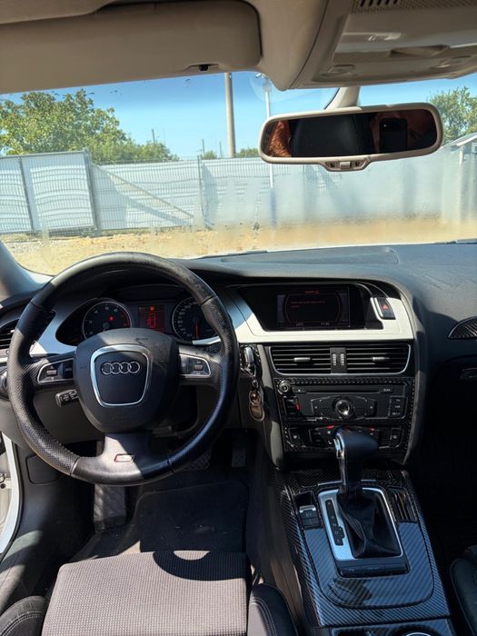 Audi A4 Avant 2009 benzină, 4.150 € — imagine 4
