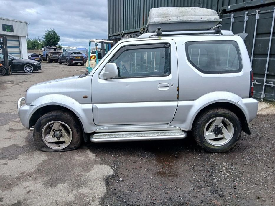 Suzuki jimny 1.3vvti 2004 на части