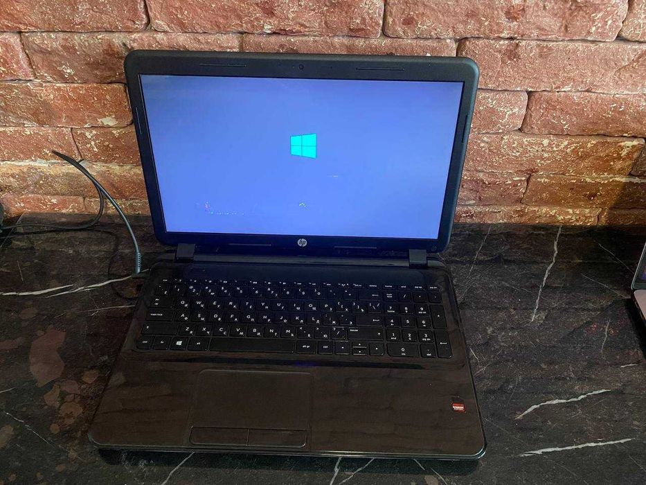 Ноутбук hp 15,6 Hewlett-Packard