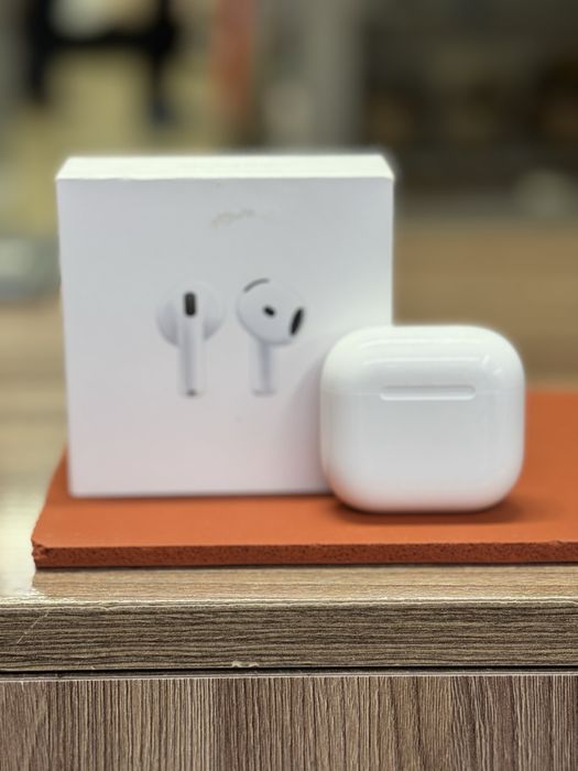 AirPods 4 / оригинал
